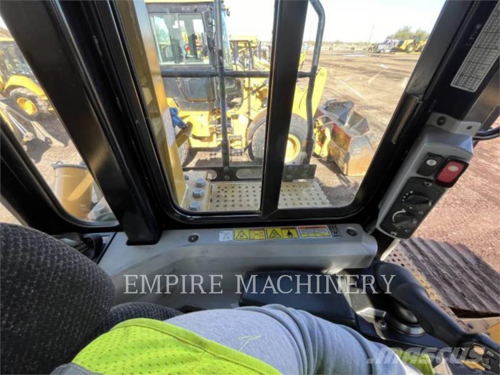 CAT D6T LGP Buldožeri guseničari