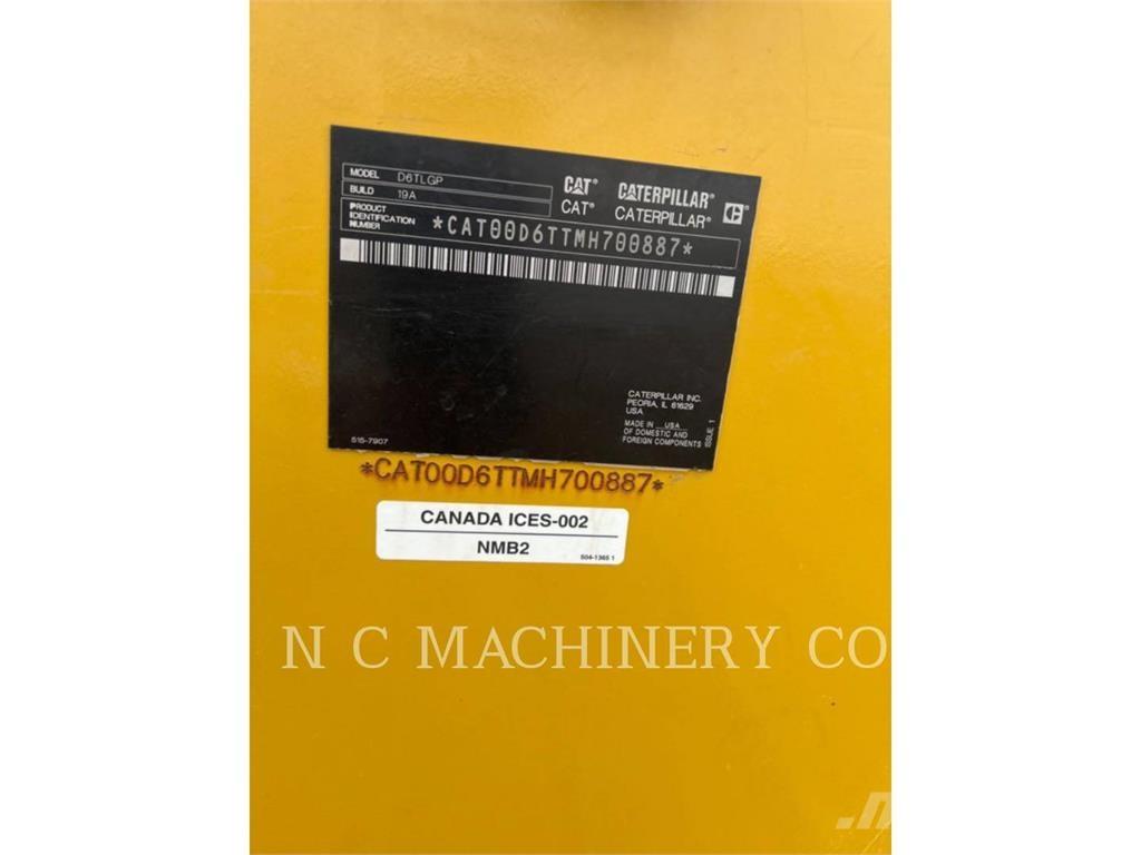 CAT D6T LGPVP Buldožeri guseničari