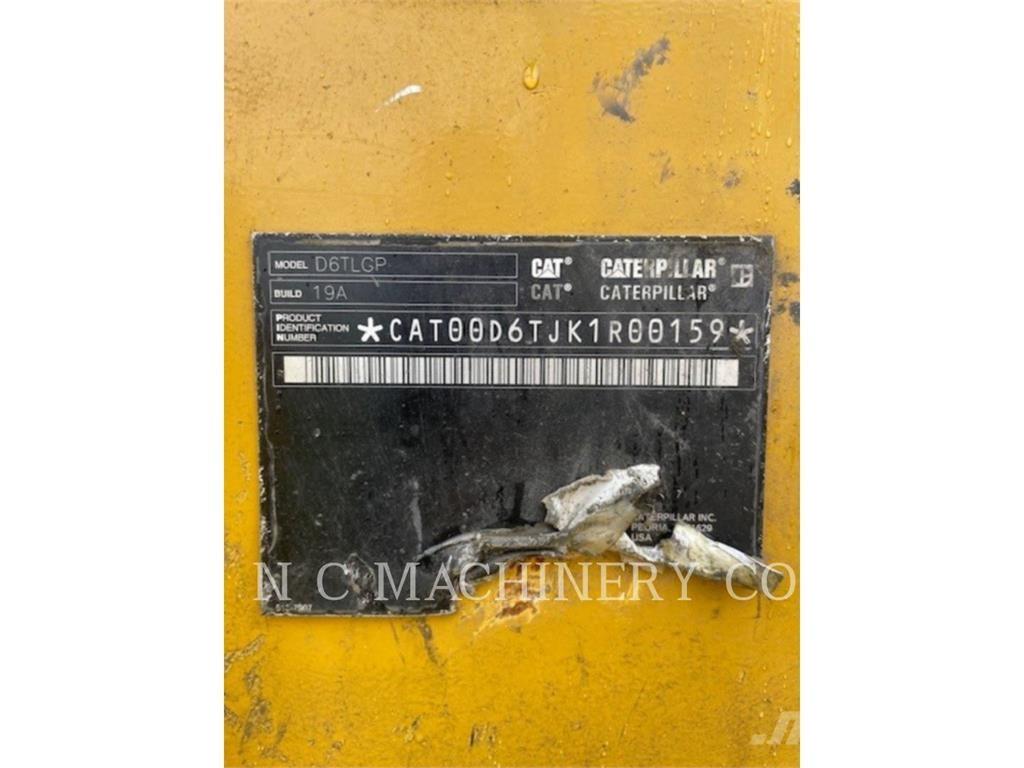 CAT D6T LGPVP Buldožeri guseničari