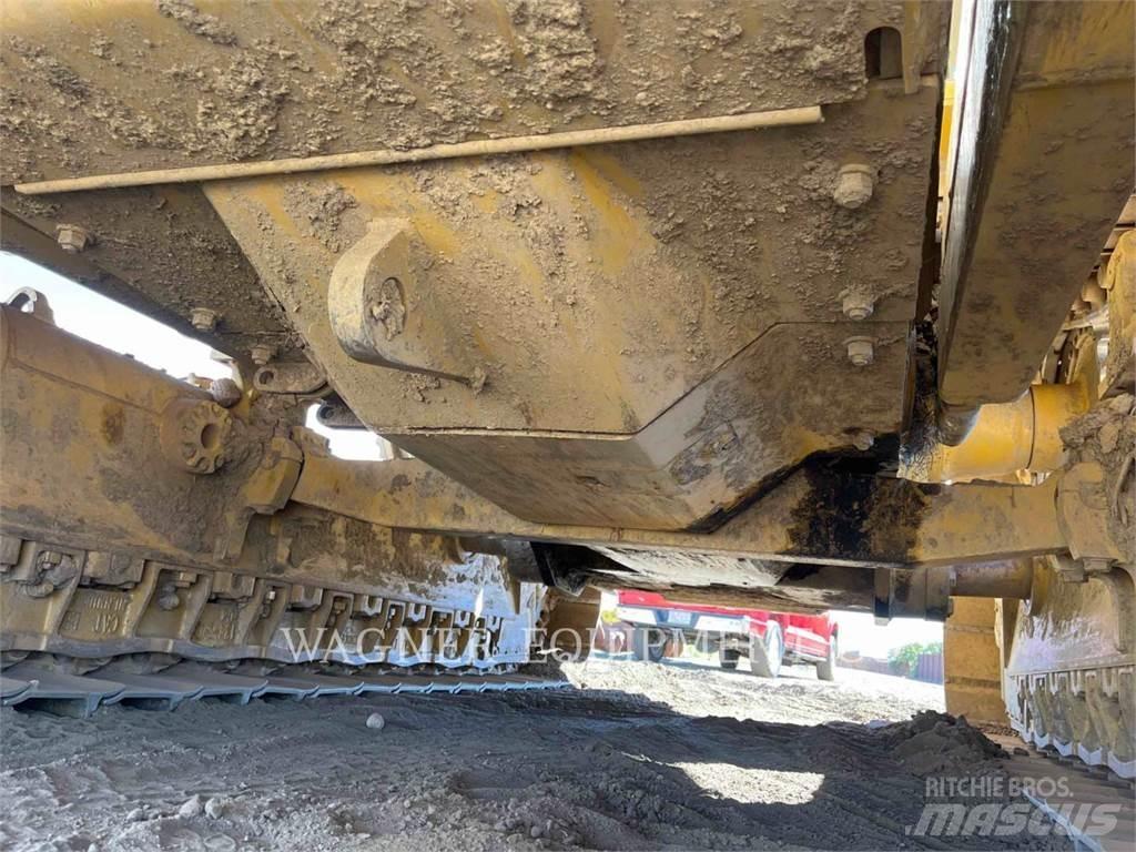 CAT D6T LGPVPT Buldožeri guseničari