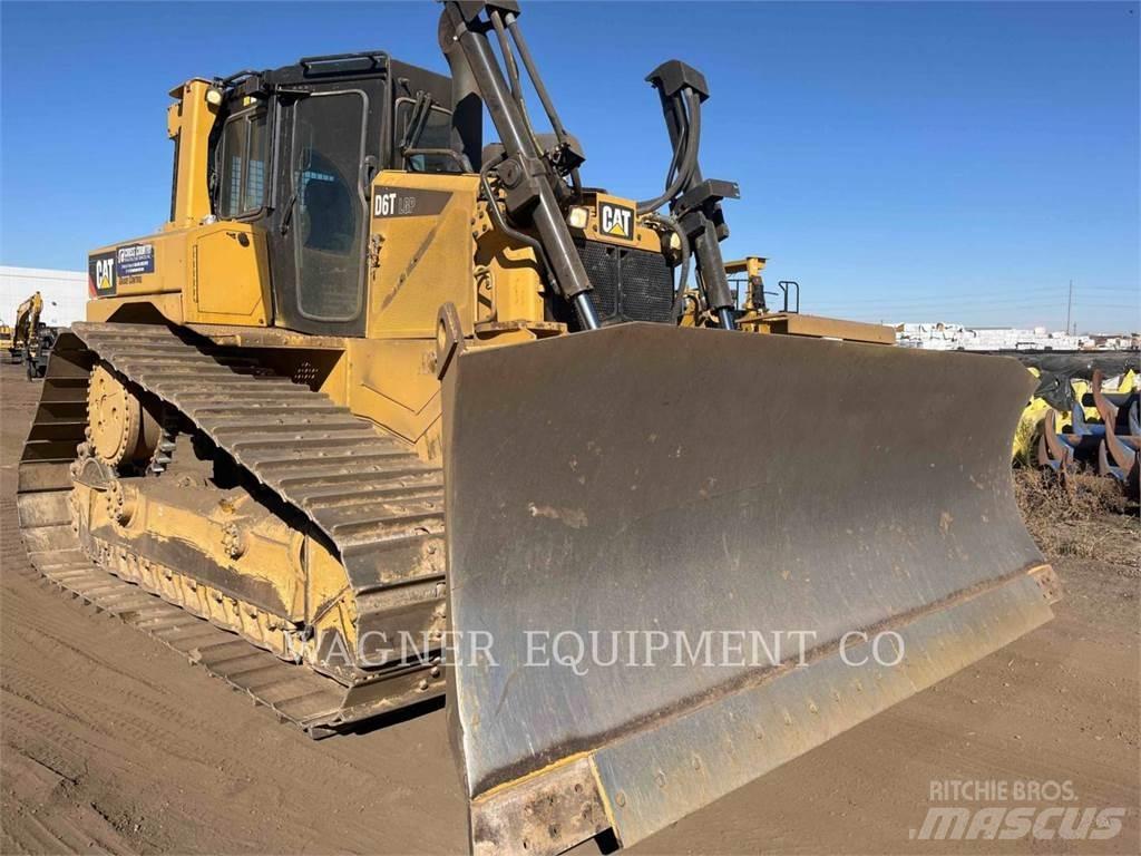 CAT D6T LGPVPT Buldožeri guseničari