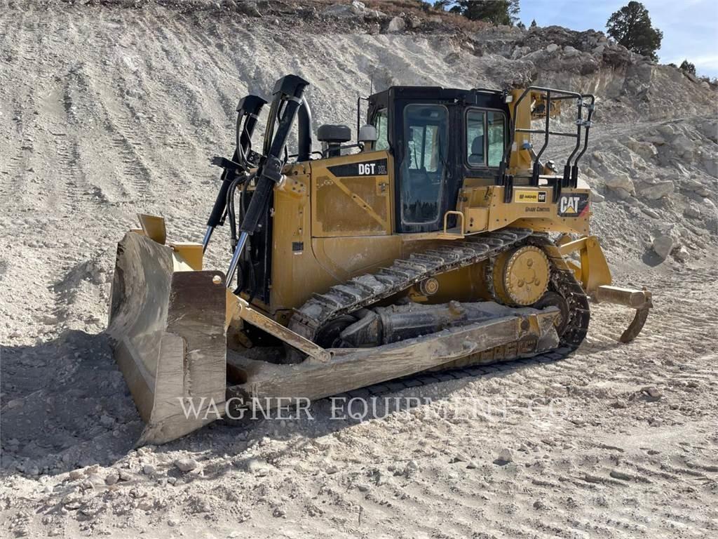CAT D6T XL Buldožeri guseničari