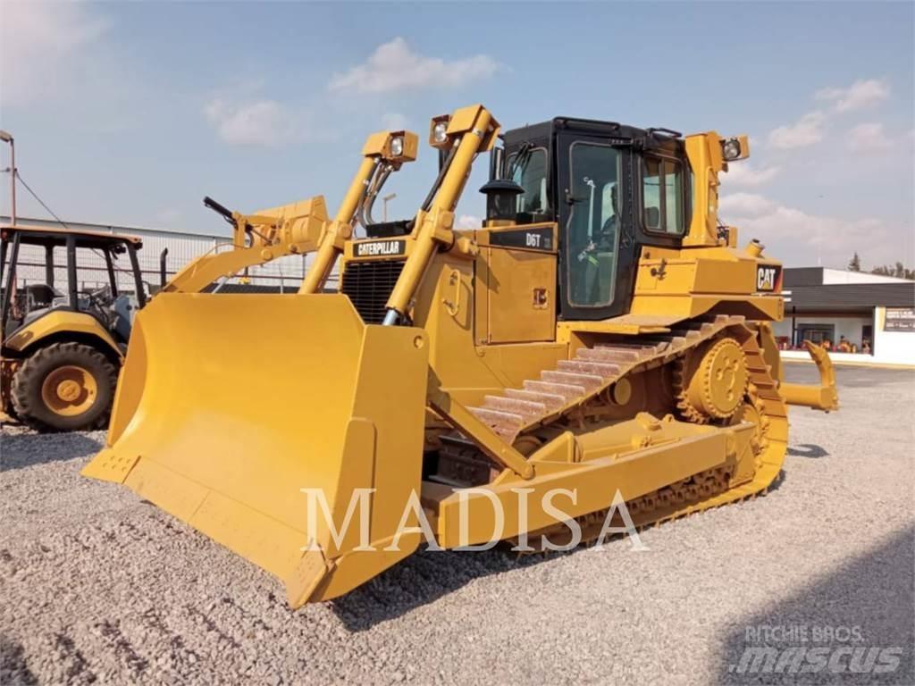 CAT D6T XL Buldožeri guseničari