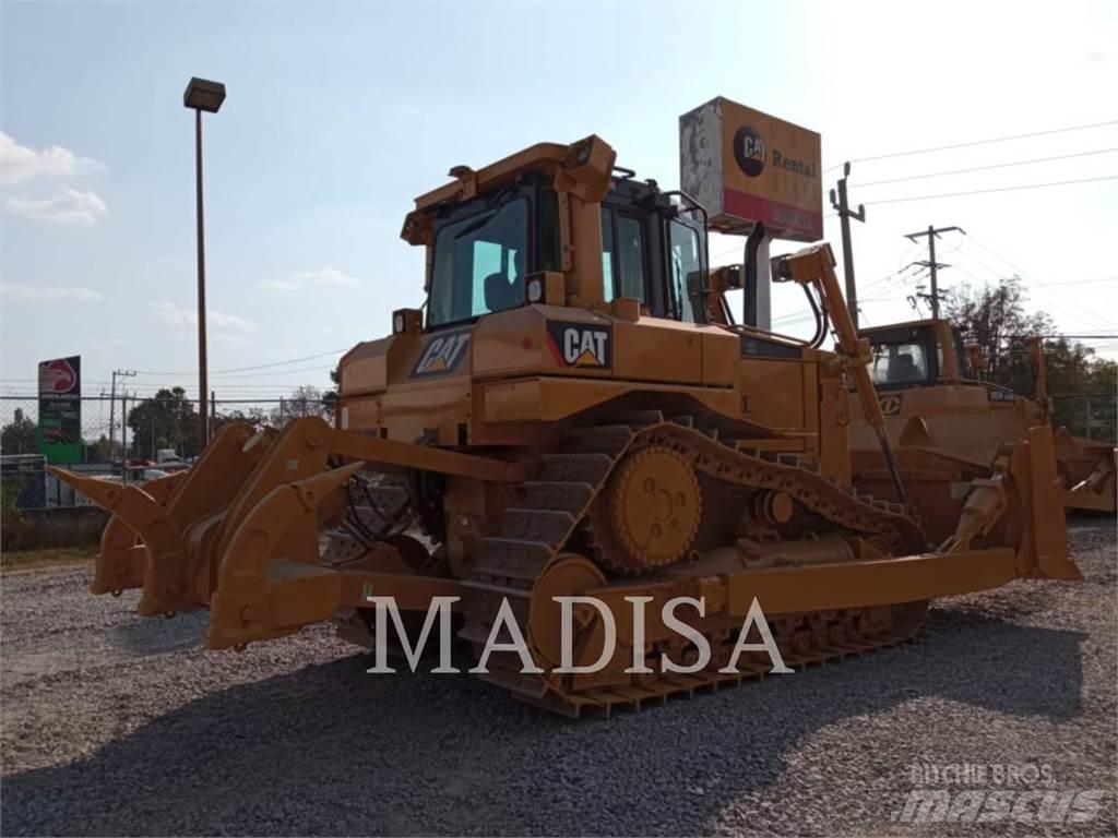CAT D6T XL Buldožeri guseničari