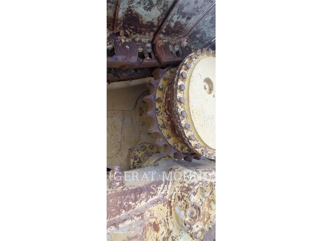 CAT D6T4F LGP Buldožeri guseničari