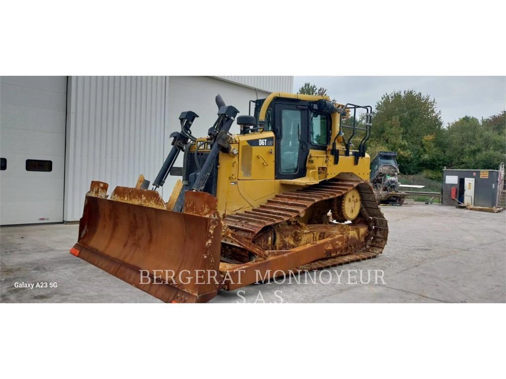 CAT D6T4F LGP Buldožeri guseničari
