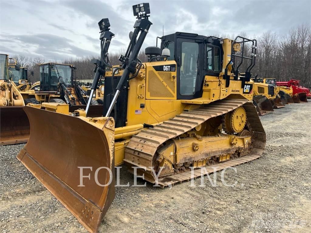 CAT D6TVP Buldožeri guseničari