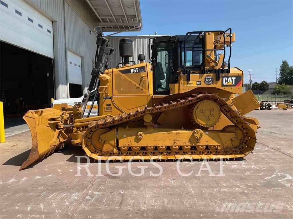 CAT D6TVP Buldožeri guseničari