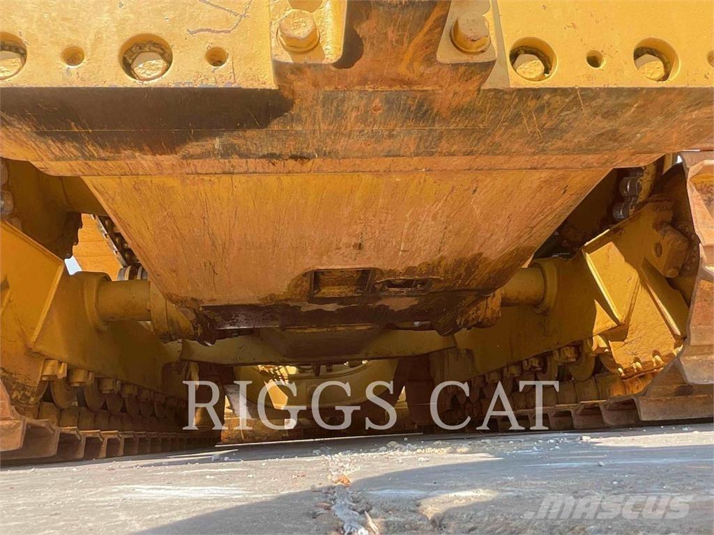 CAT D6TVP Buldožeri guseničari
