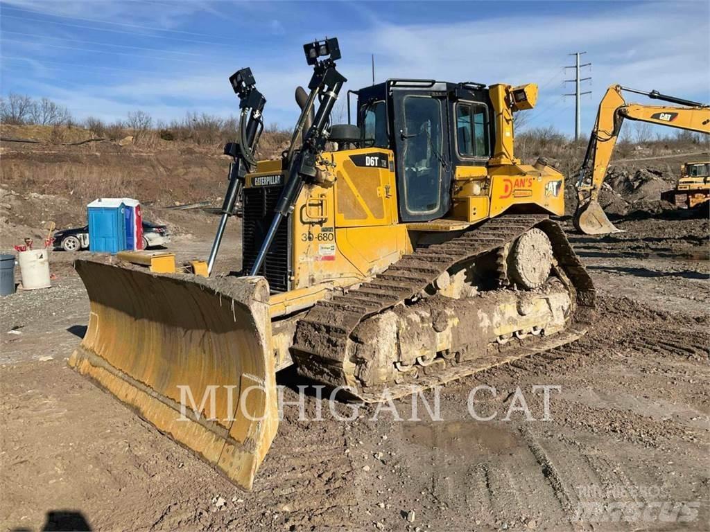 CAT D6TXW VZ2 Buldožeri guseničari