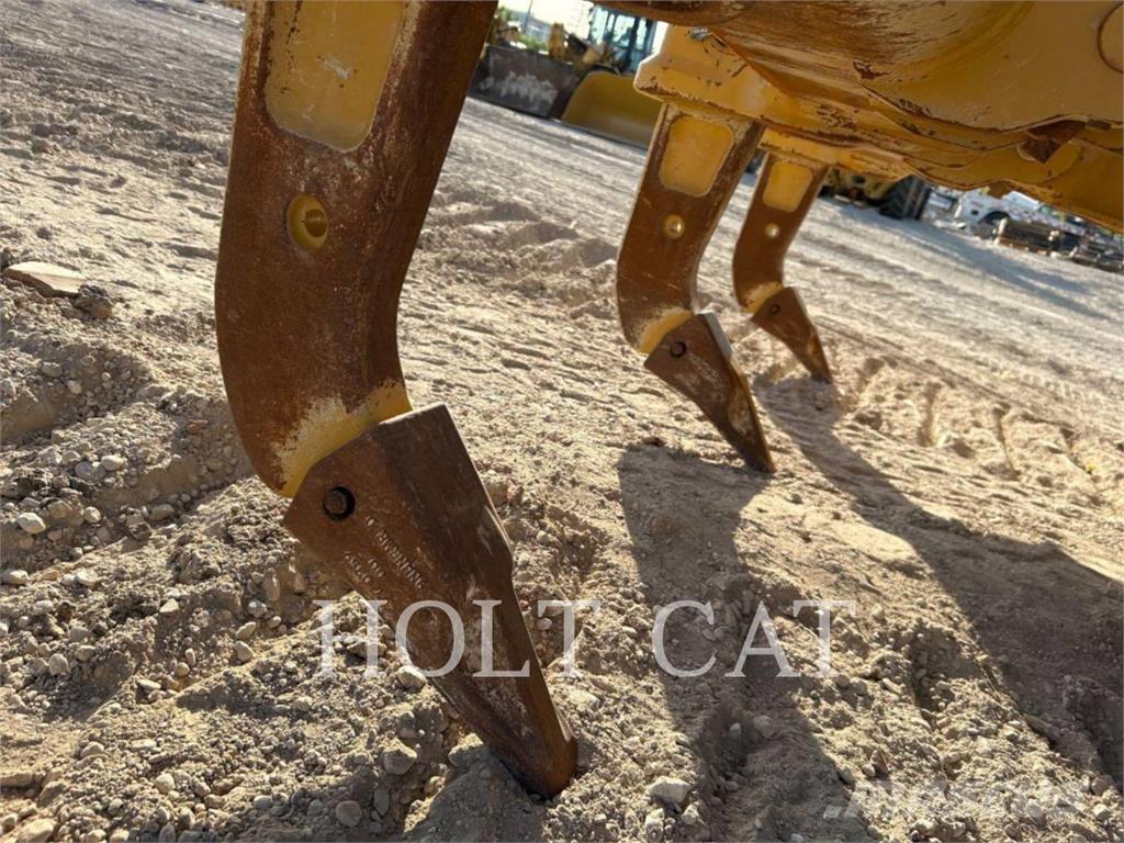 CAT D6XELGPVP3 Buldožeri guseničari