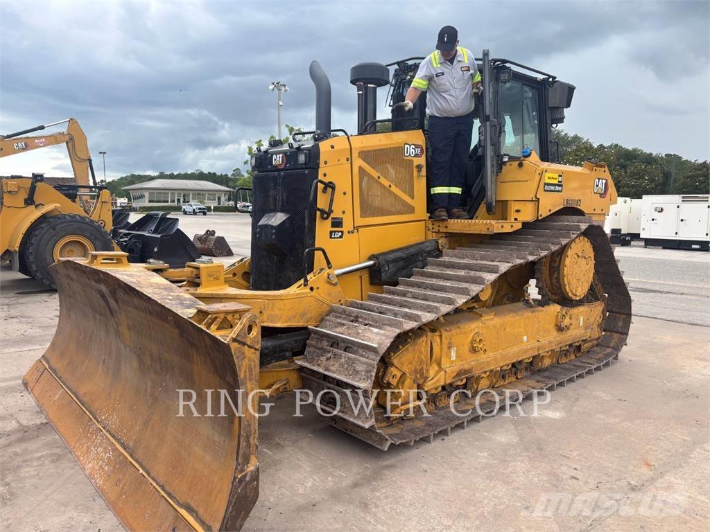 CAT D6XEVPAT Buldožeri guseničari