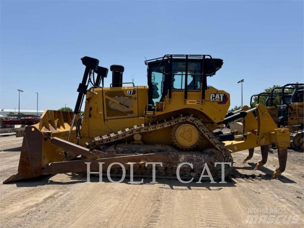CAT D7 Buldožeri guseničari