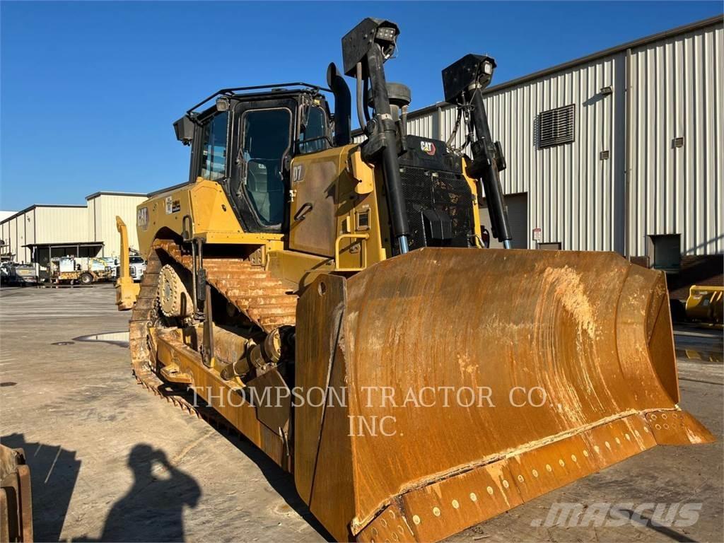 CAT D7 Buldožeri guseničari