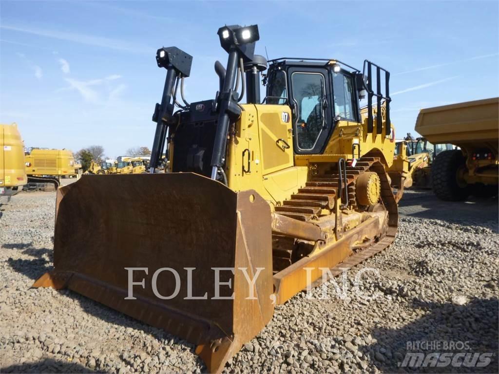 CAT D7-17 Buldožeri guseničari