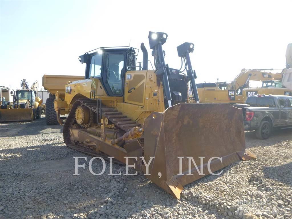 CAT D7-17 Buldožeri guseničari