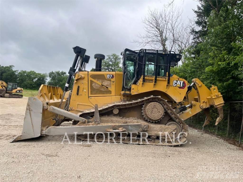 CAT D7-17 Buldožeri guseničari