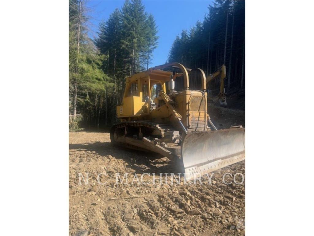 CAT D7G Buldožeri guseničari