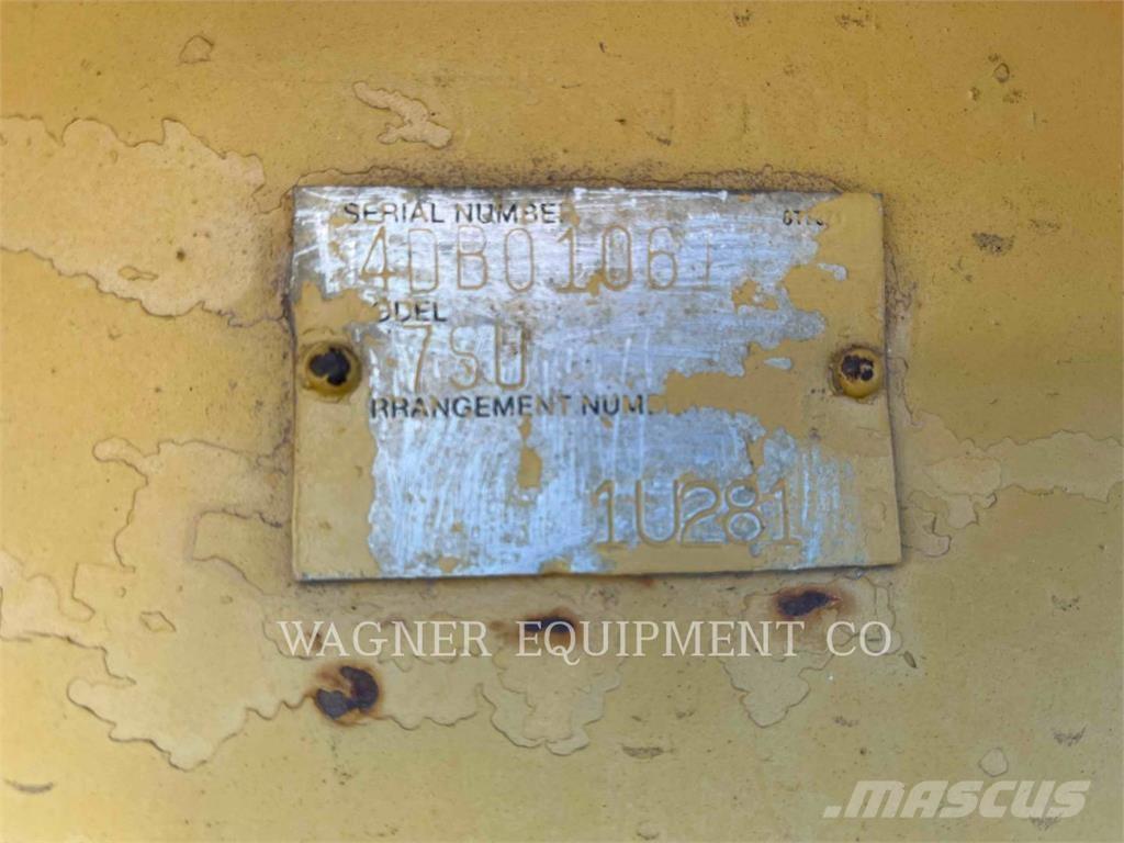 CAT D7HII Buldožeri guseničari