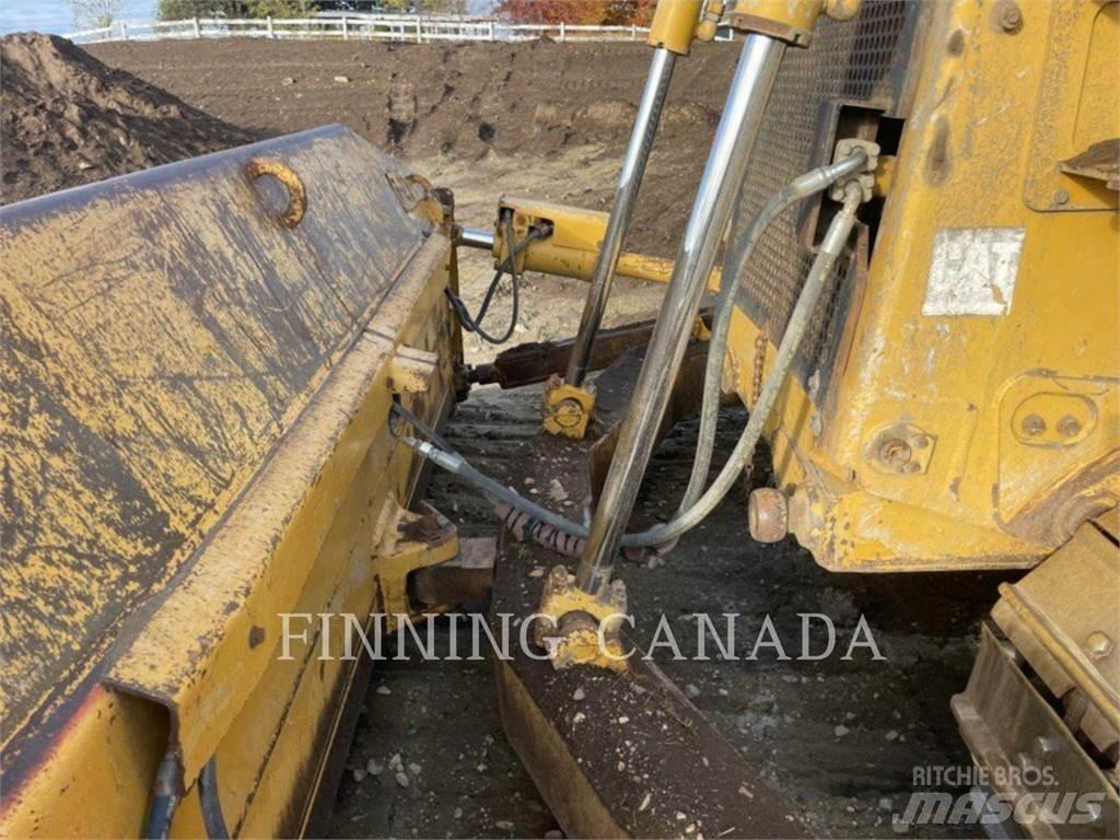 CAT D7R II Buldožeri guseničari