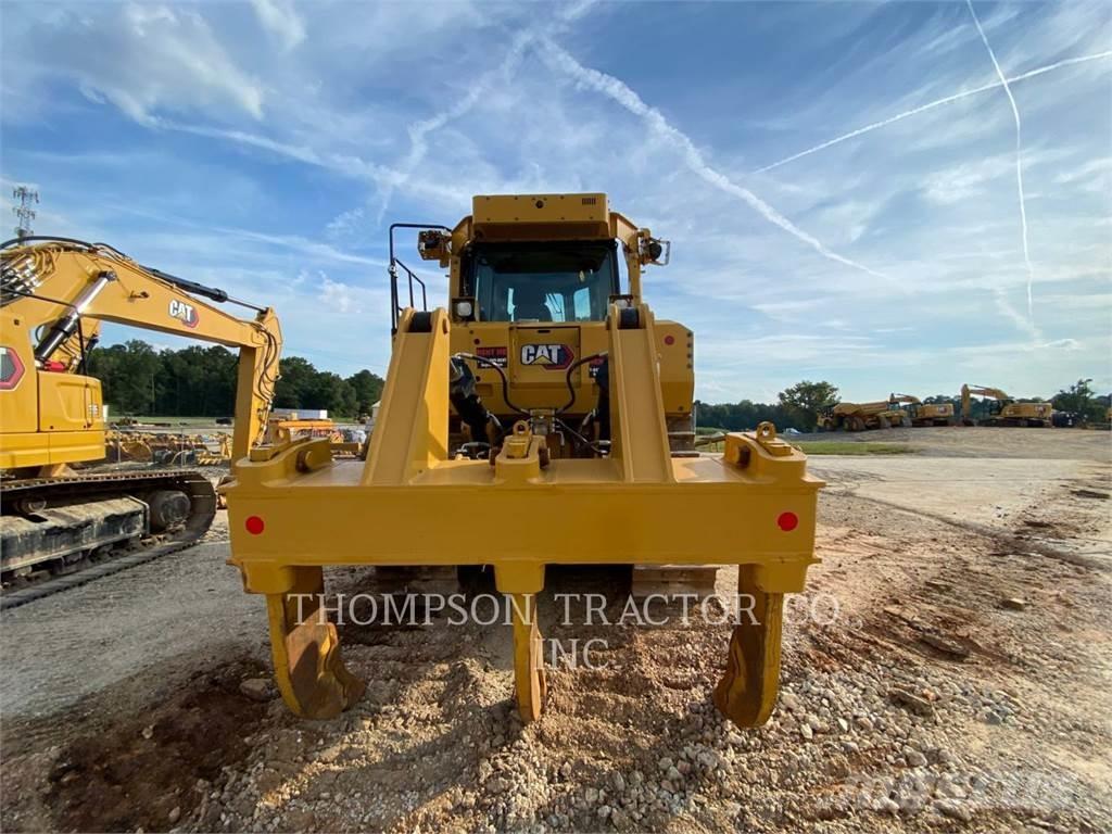 CAT D8 Buldožeri guseničari