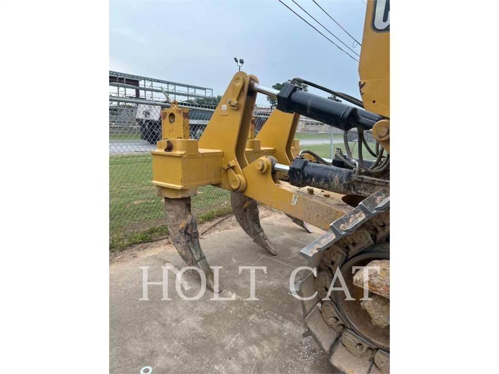 CAT D8 Buldožeri guseničari