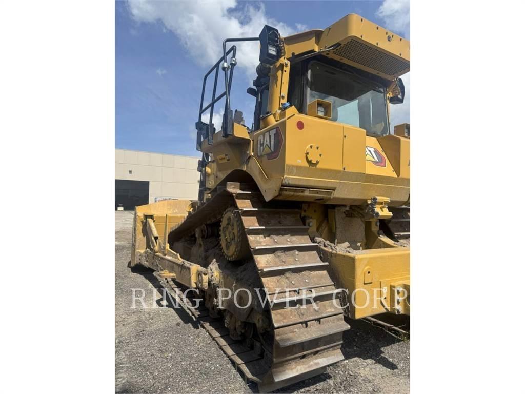 CAT D8 Buldožeri guseničari