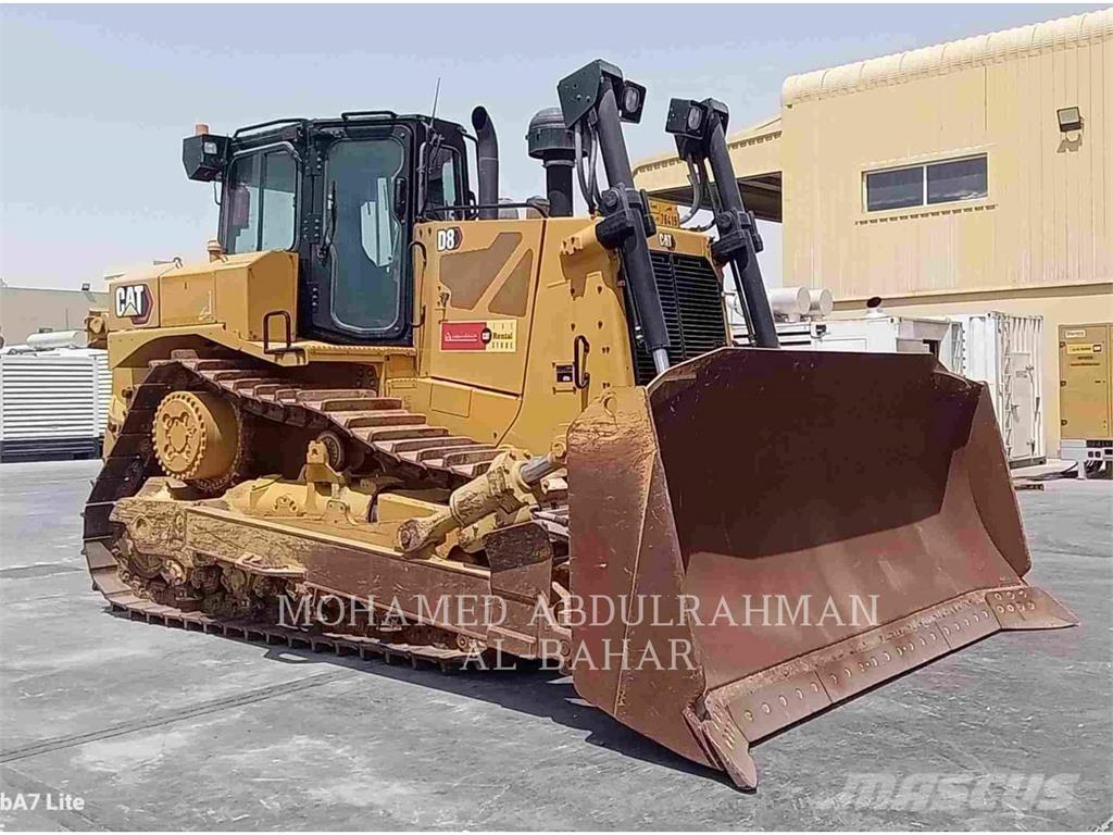 CAT D8 Buldožeri guseničari