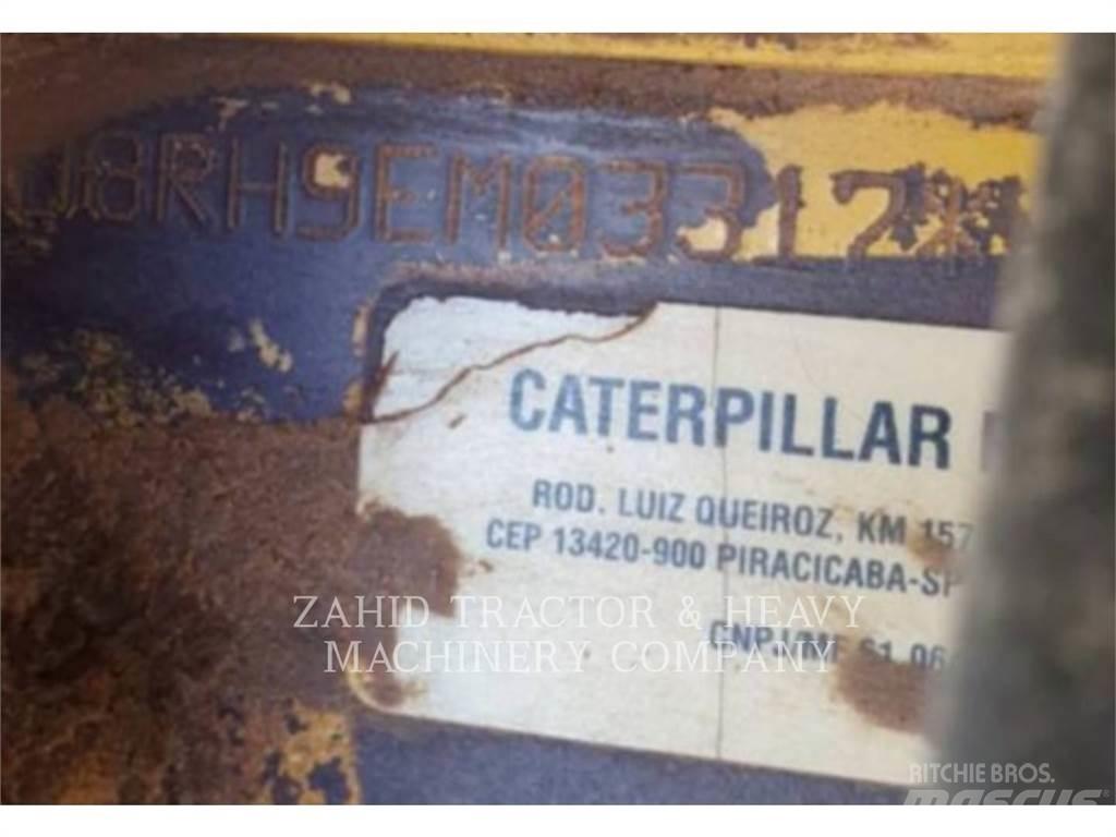 CAT D8RLRC Buldožeri guseničari
