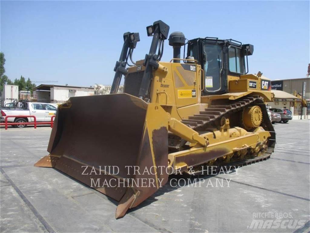 CAT D8T Buldožeri guseničari