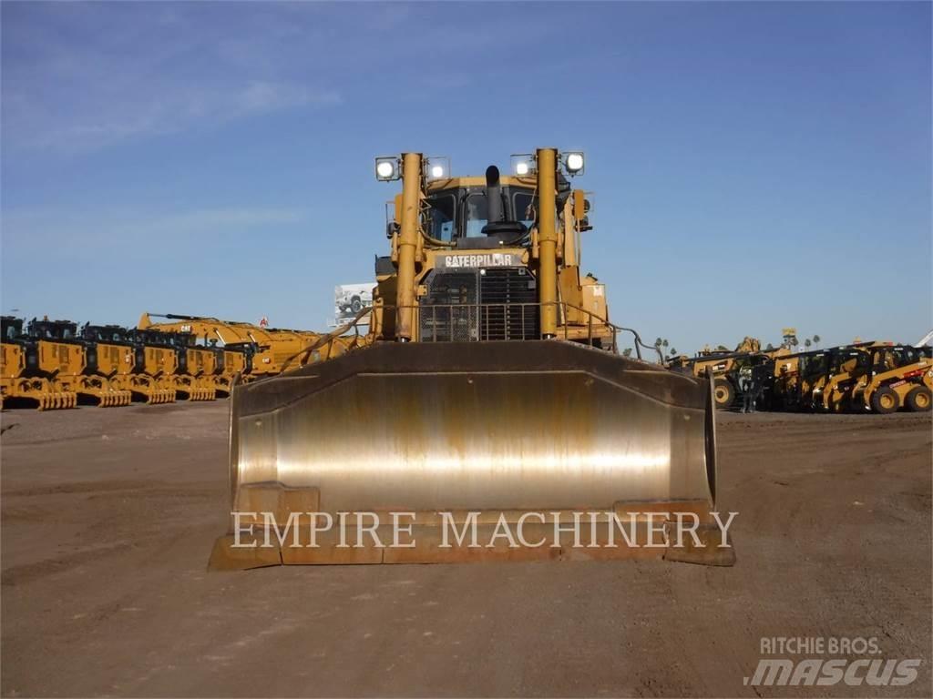 CAT D8T Buldožeri guseničari