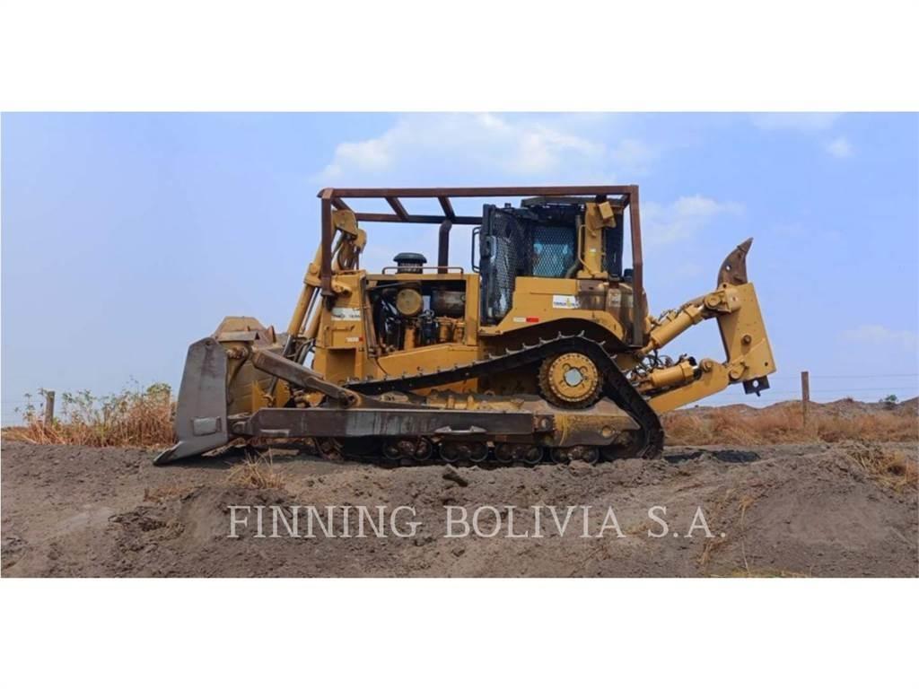 CAT D8T Buldožeri guseničari