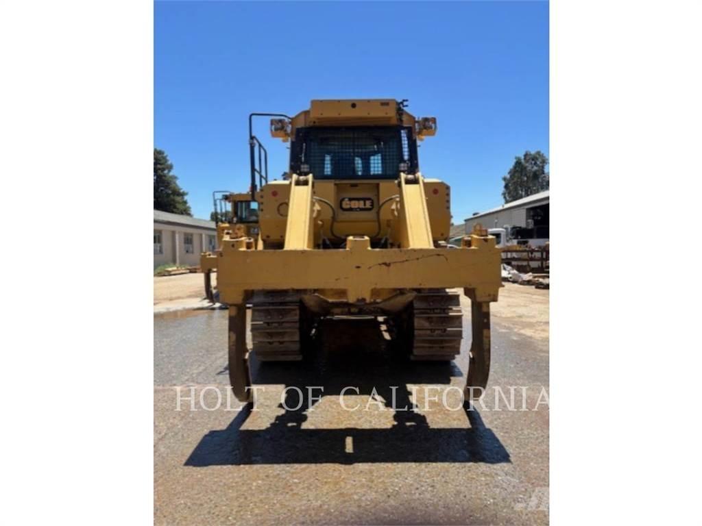 CAT D8T Buldožeri guseničari