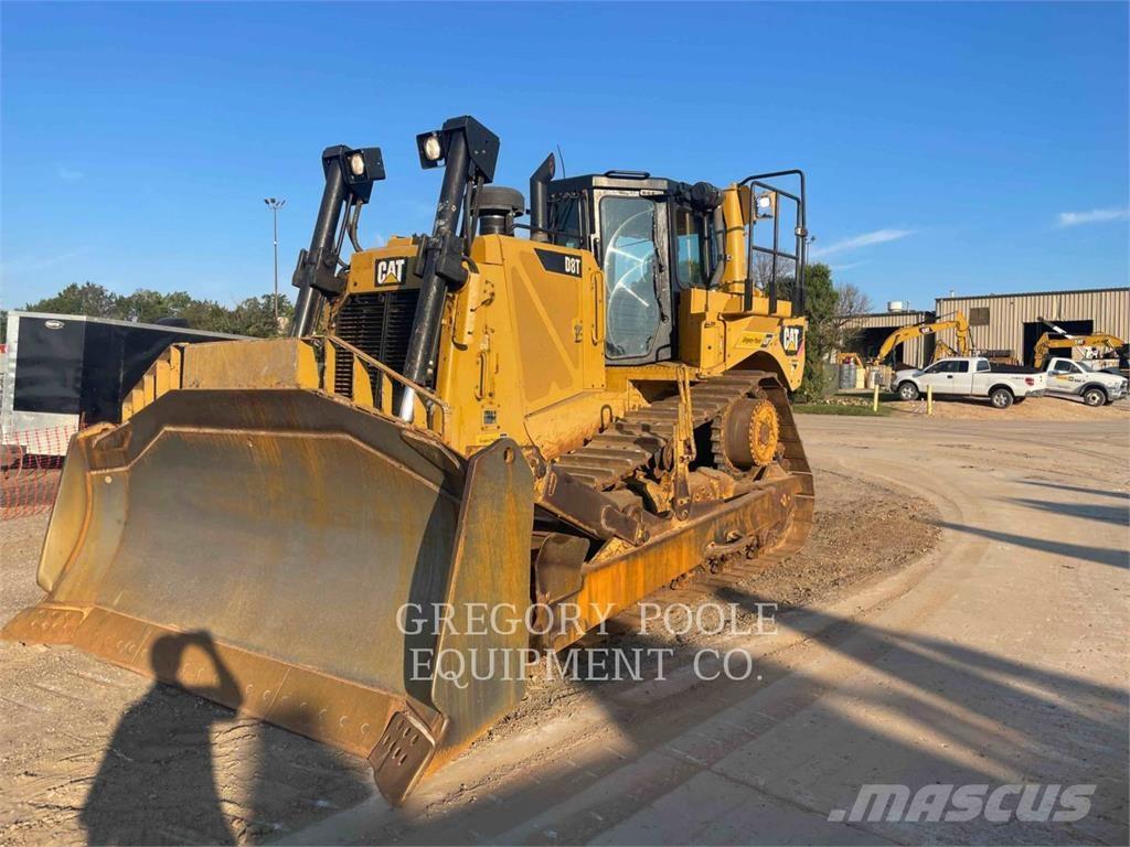 CAT D8T Buldožeri guseničari