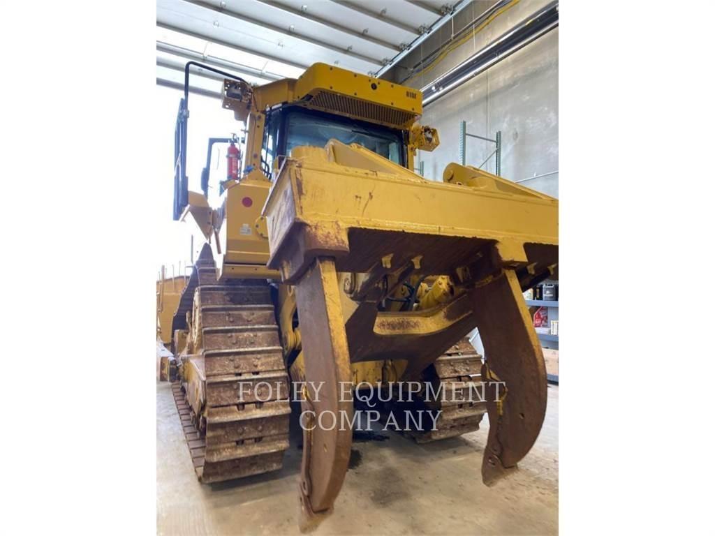 CAT D8T-21A Buldožeri guseničari