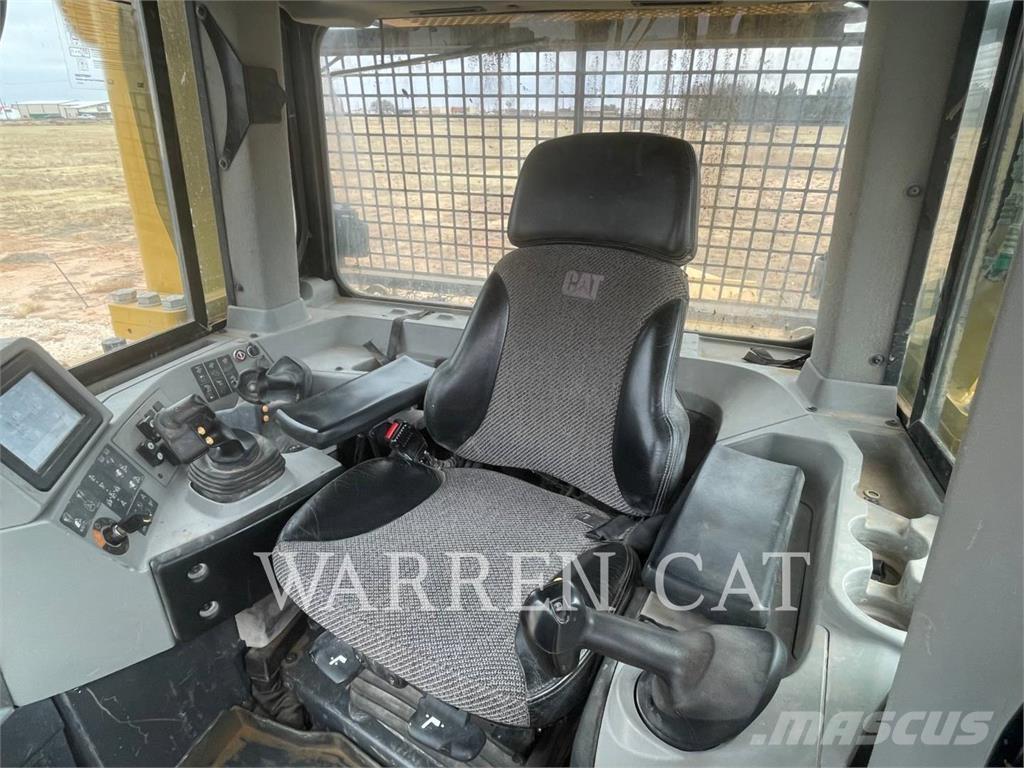 CAT D8T 4XLARO Buldožeri guseničari