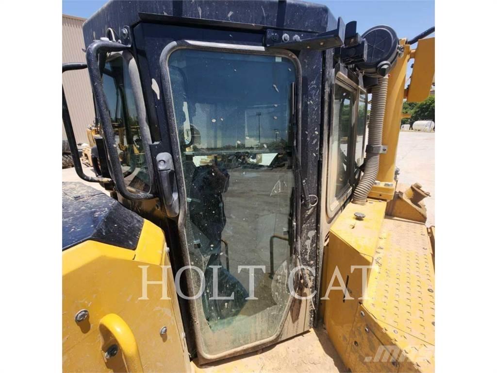 CAT D8T MS Buldožeri guseničari