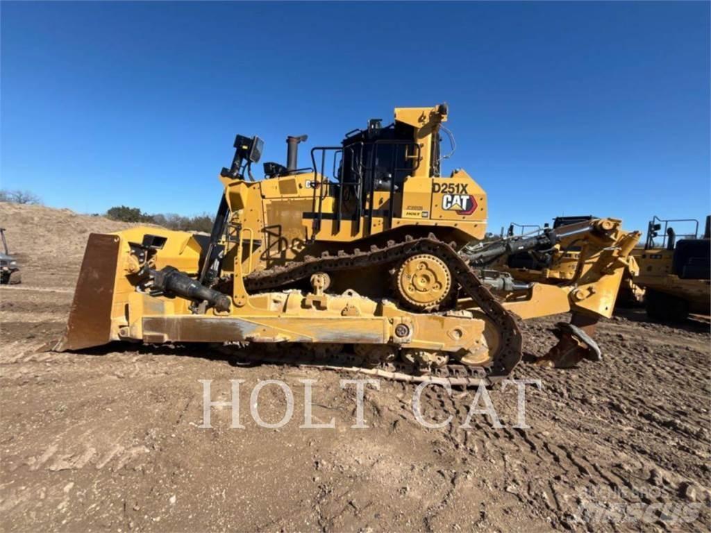 CAT D9 Buldožeri guseničari