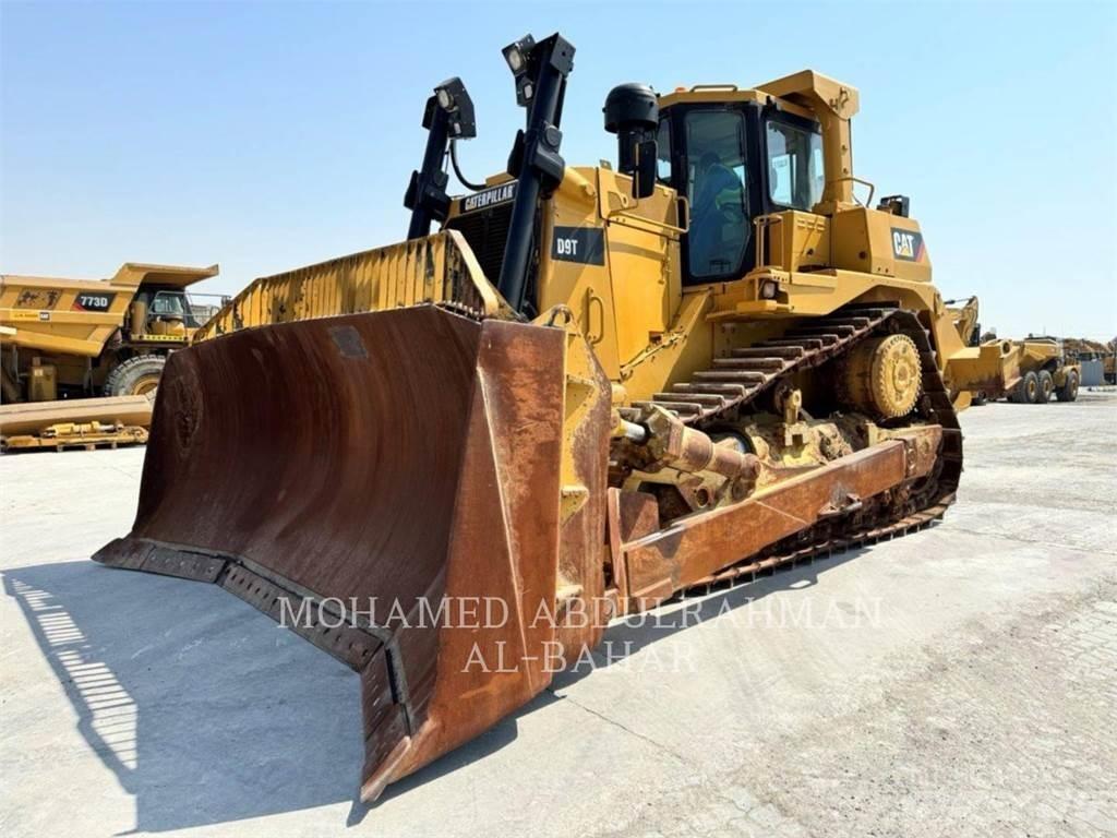 CAT D9T Buldožeri guseničari