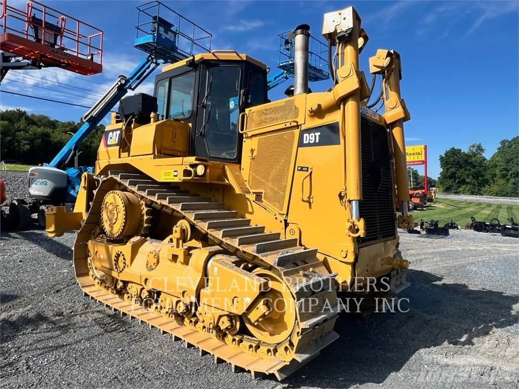 CAT D9T Buldožeri guseničari