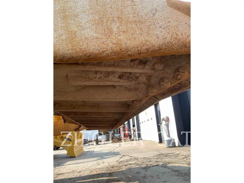 CAT D9T Buldožeri guseničari