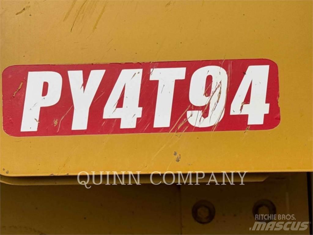 CAT D9T Buldožeri guseničari