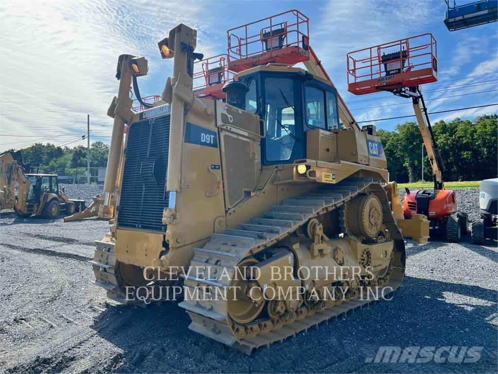 CAT D9T Buldožeri guseničari