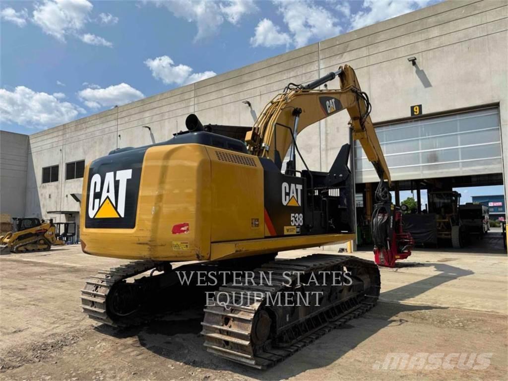 CAT FM538 Šumarski traktori