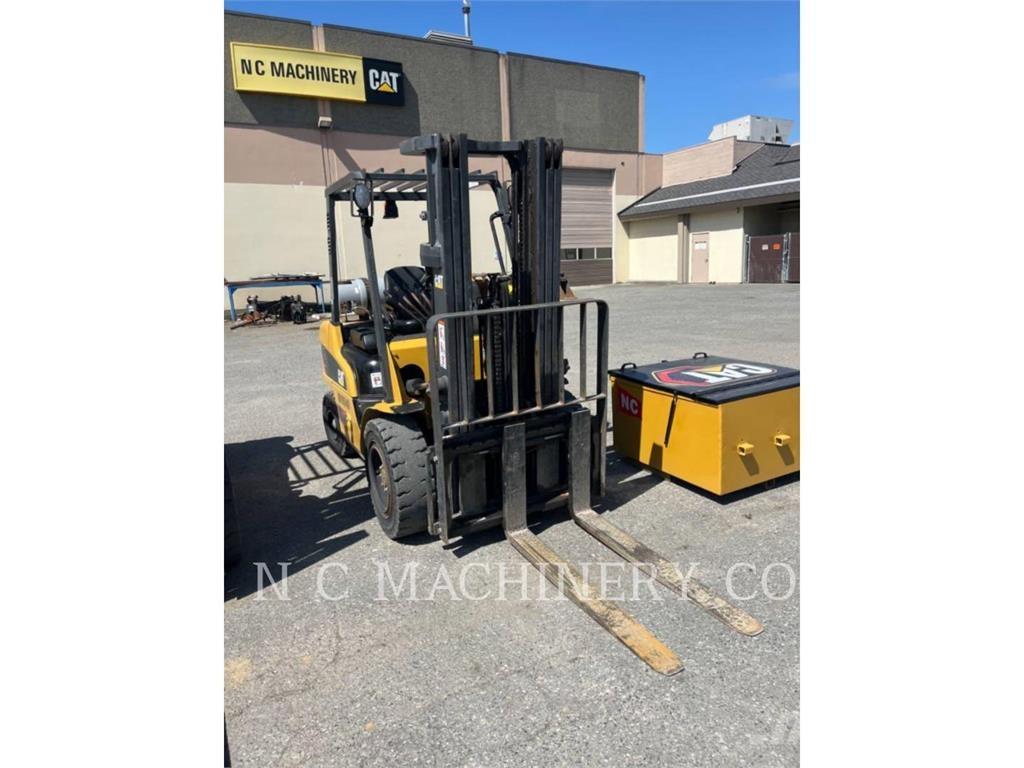 CAT GP30N5 Plinski viljuškari