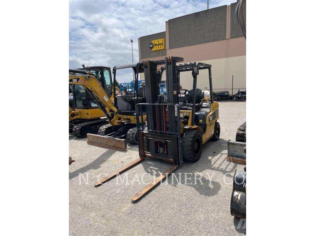 CAT GP30N5 Plinski viljuškari