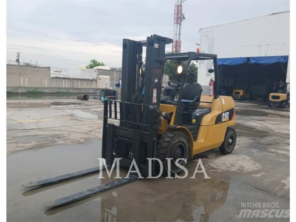 CAT LIFT TRUCKS DP50NM1 Dizelski viljuškari