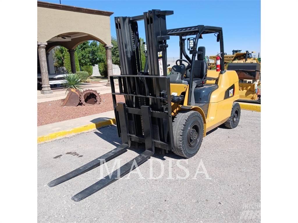 CAT LIFT TRUCKS DP50NM1 Dizelski viljuškari