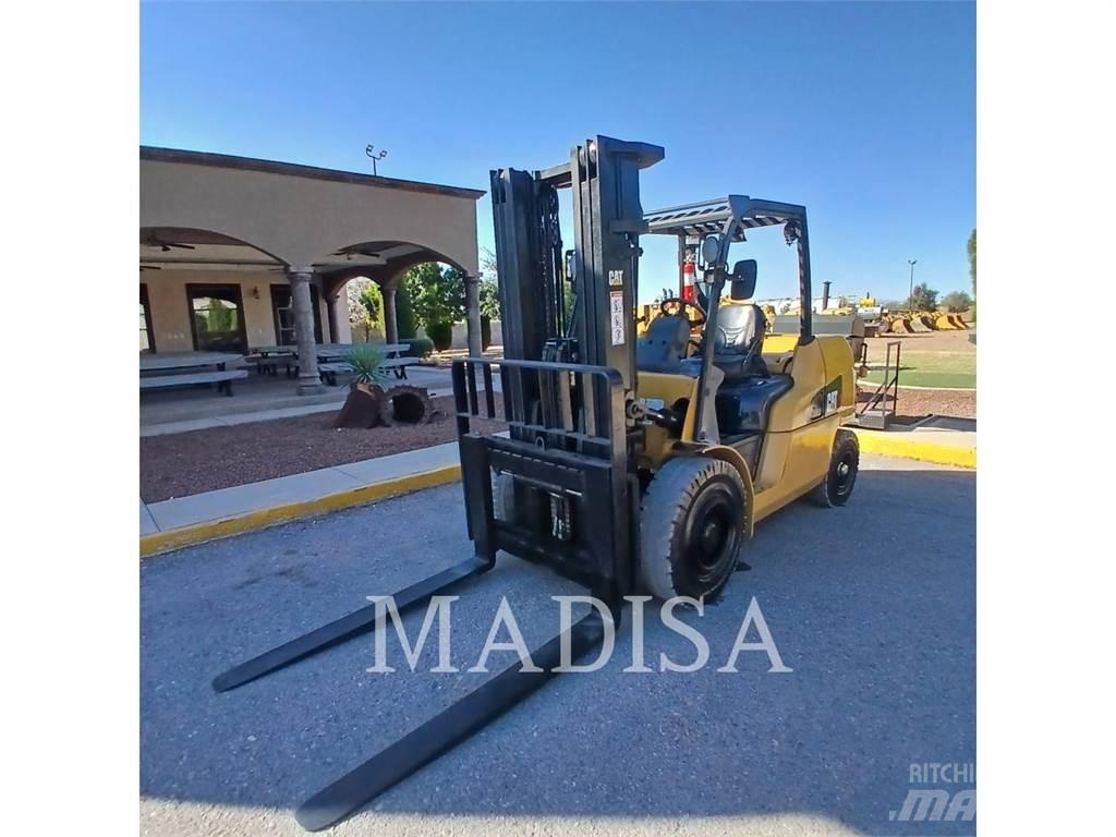 CAT LIFT TRUCKS DP50NM1 Dizelski viljuškari
