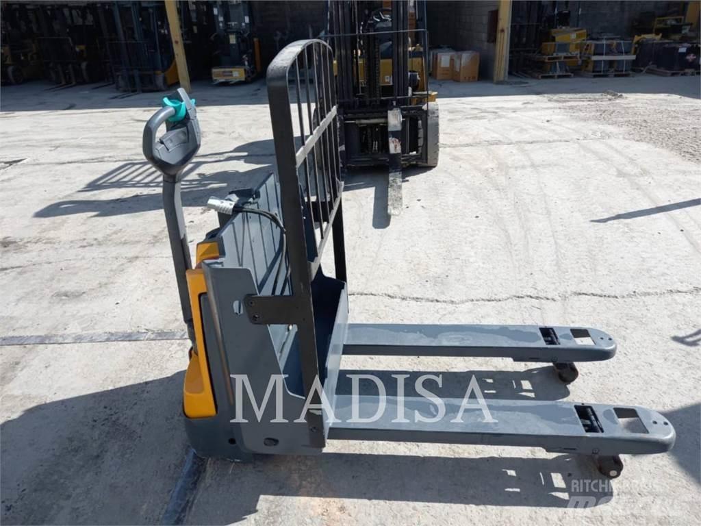CAT LIFT TRUCKS EJE120E Viljuškari - ostalo